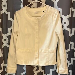 CAbi White Textured Blazer Collarless Design